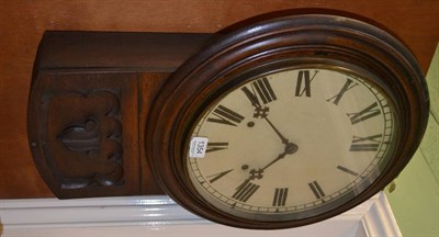 Lot 1354 - A striking wall clock and a chiming mantel clock