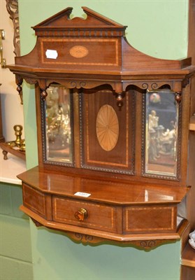 Lot 1357 - Inlaid mahogany wall bracket