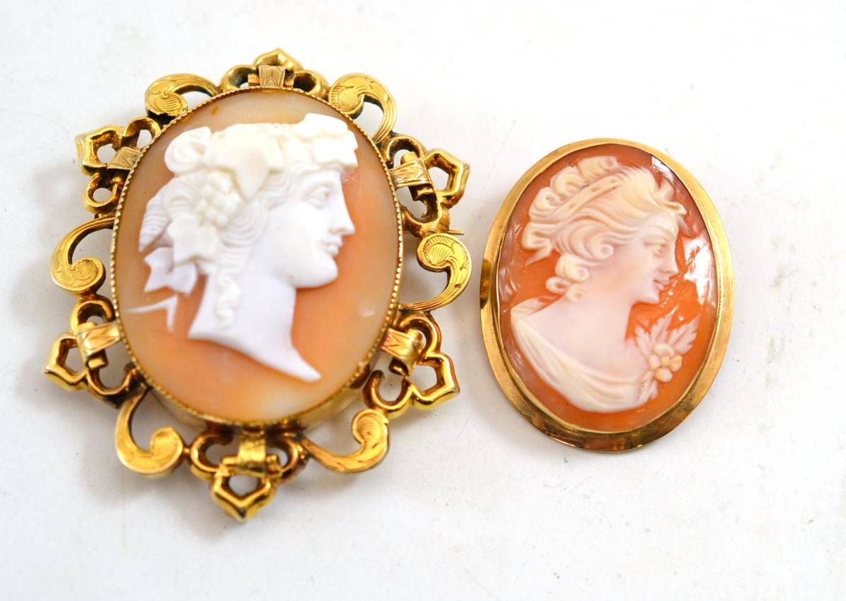 Lot 313 - Two gold mounted cameo brooches