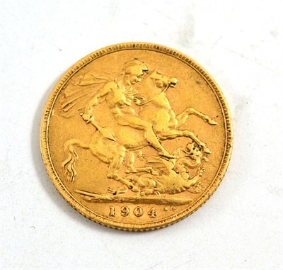 Lot 350 - A 1904 sovereign