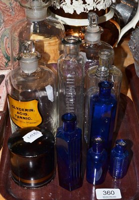 Lot 360 - A quantity of drug and chemist's jars and bottles