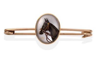 Lot 416 - A Reverse Intaglio Essex Crystal Brooch, painted with an equine portrait of the 1922 Doncaster...