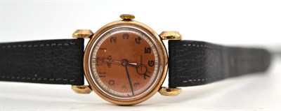 Lot 464 - A 9ct gold wristwatch