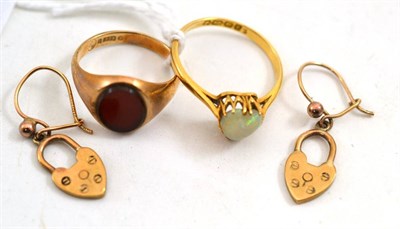 Lot 471 - An 18ct gold opal heart shaped ring, a 9ct gold Cornelian ring and a pair of earrings