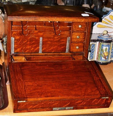 Lot 521 - A good Edwardian oak stationary casket