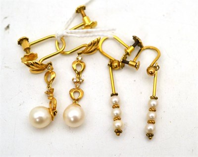 Lot 594 - Two pairs of cultured pearl drop earrings