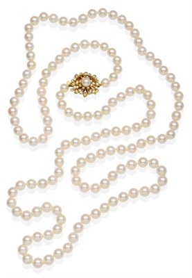 Lot 449 - A Cultured Pearl Necklace, with an 18 Carat Gold Pearl and Diamond Clasp, a single strand of...