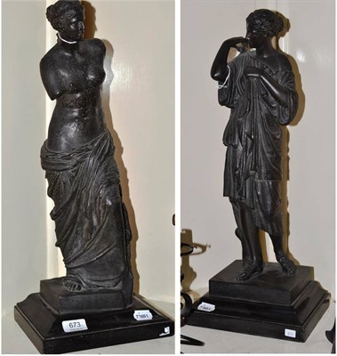 Lot 673 - A pair of spelter figures of classical women