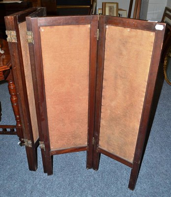 Lot 1055 - A late 19th/early 20th century mahogany folding fire screen