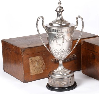 Lot 501 - An Edwardian Silver Twin Handled Trophy Cup and Cover, Samuel Smith & Son Ltd, London 1901, of...