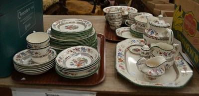 Lot 1165 - A quantity of Spode rose pattern earthenware