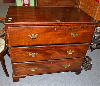 Lot 1385 - 19th century mahogany three height chest of drawers