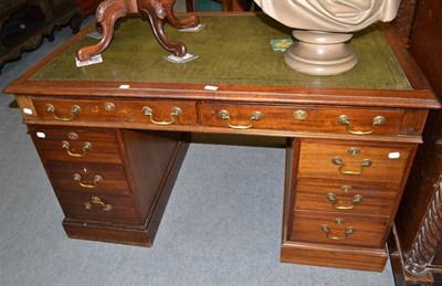 Lot 1426 - Late 19th century mahogany pedestal desk