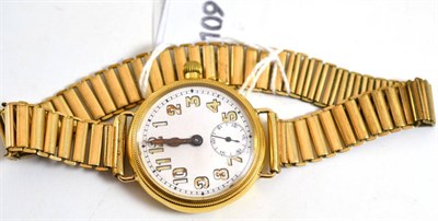 Lot 41 - An 18ct gold wristwatch