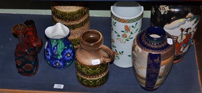 Lot 108 - Eight assorted items of ceramics and glass