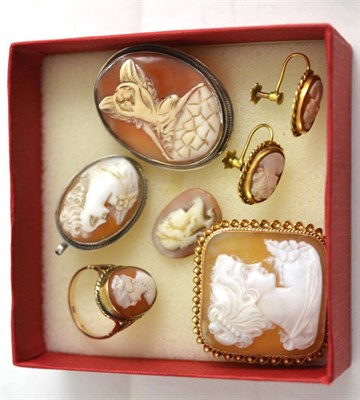 Lot 125 - A 9ct gold cameo brooch, 9ct gold cameo ring, pair of 9ct gold cameo earrings together with two...