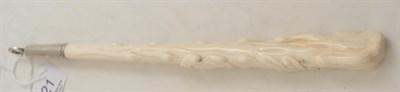 Lot 421 - A Victorian carved ivory handle with silver mount