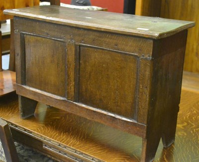 Lot 687 - A small 17th century plank coffer