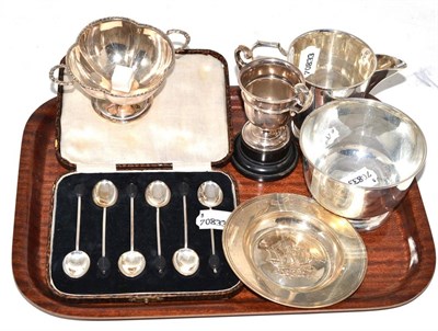 Lot 59 - A collection of silver including six coffee spoons, cream jug, sugar bowl etc