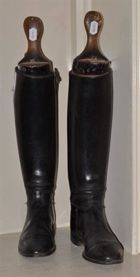 Lot 93 - A pair of hunting boots and trees