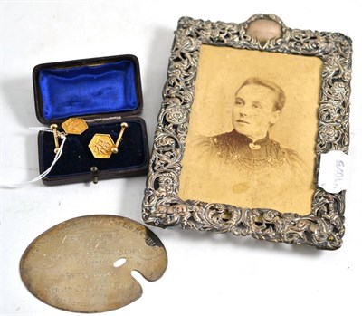 Lot 172 - Chinese yellow metal cufflinks, a silver artist's palette trophy and a silver photograph frame