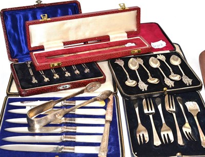 Lot 175 - Silver forks, large 1978 fork and other flatware