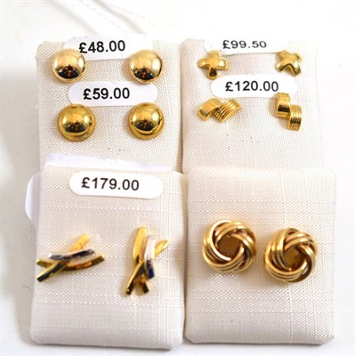 Lot 270 - Six pairs of 9ct gold earrings