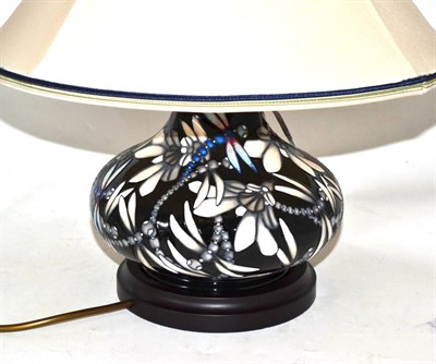 Lot 391 - A modern Moorcroft table lamp