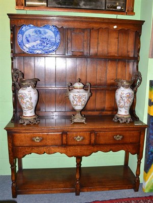 Lot 518 - A Titchmarsh & Goodwin reproduction open based dresser and rack