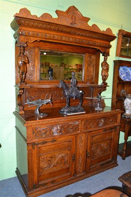 Lot 520 - Large oak sideboard