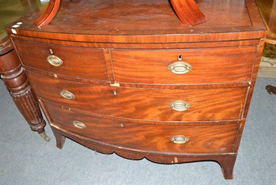 Lot 609 - A Regency mahogany bow fronted chest of drawers