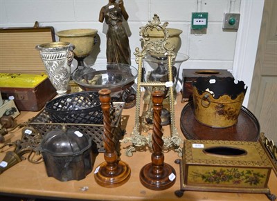 Lot 670 - A collection of modern decorative ornaments including tissue boxes, brass easel, urns, etc