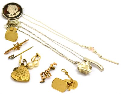 Lot 5197 - A small group of jewellery including 9ct gold cufflinks, locket, 9ct gold and seed pearl ear...