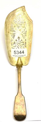 Lot 5344 - A George III silver fish slice, London 1795