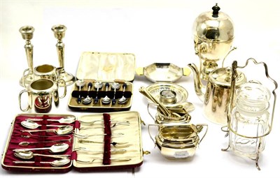 Lot 5473 - Assorted items of silver and plate