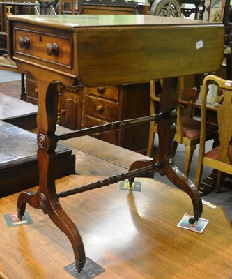 Lot 6297 - A Victorian mahogany drop leaf side table