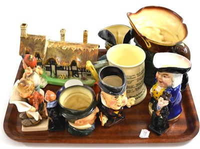 Lot 17 - A tray of Doulton and Hummel figures