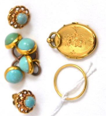 Lot 63 - Small quantity of jewellery including; a band ring, a locket, a pair of turquoise set cufflinks and