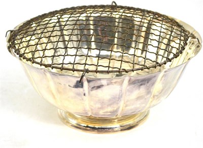 Lot 172 - A silver rose bowl