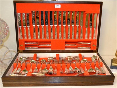 Lot 280 - A twelve setting canteen of silver plated Kings pattern flatware