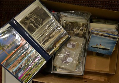 Lot 471 - A quantity of postcards and photographs (one box)