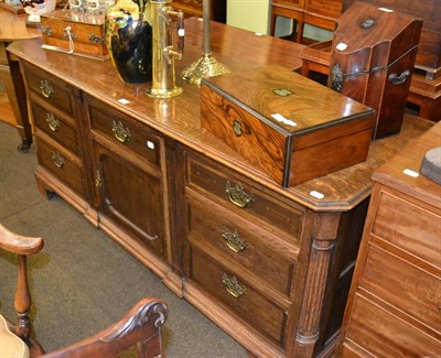 Lot 1368 - 18th century style oak dresser