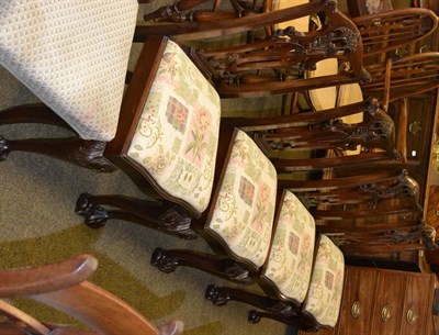 Lot 1376 - Set of four Georgian style mahogany dining chairs