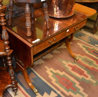 Lot 1418 - Reproduction mahogany sofa table