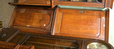 Lot 1448 - Georgian oak hanging corner cabinet