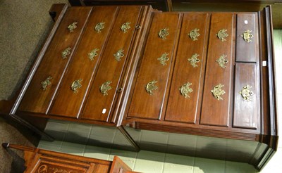 Lot 1450 - Georgian mahogany chest on chest with slide