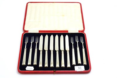 Lot 93 - A set of six silver cake knives and forks, Sheffield 1925