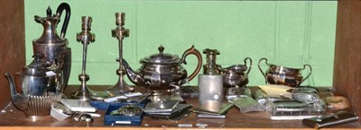 Lot 161 - Shelf of assorted plated wares