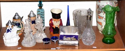 Lot 184 - A group of china and glass including a marbled glass vase, decanter, ice bucket, Oriental vase,...