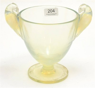 Lot 204 - A René Lalique Ornis opalescent and clear glass bowl, the handles moulded with two...